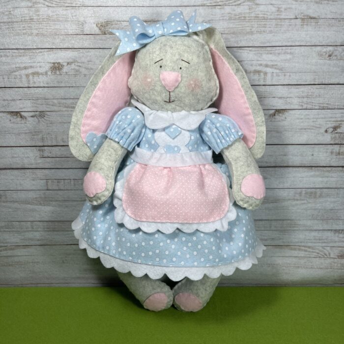 Paper pattern and explanations " The precious bunny dolls "